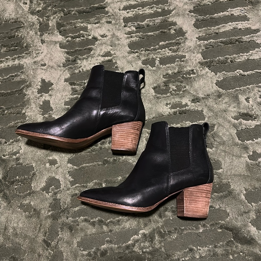 Madewell leather booties
